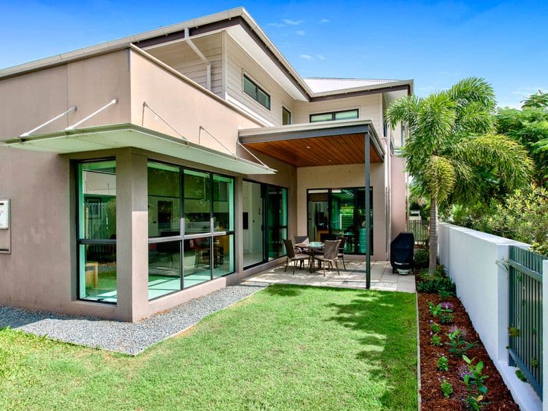 2 Shore Crescent, BULIMBA QLD 4171, Bulimba - Thumbnail 3