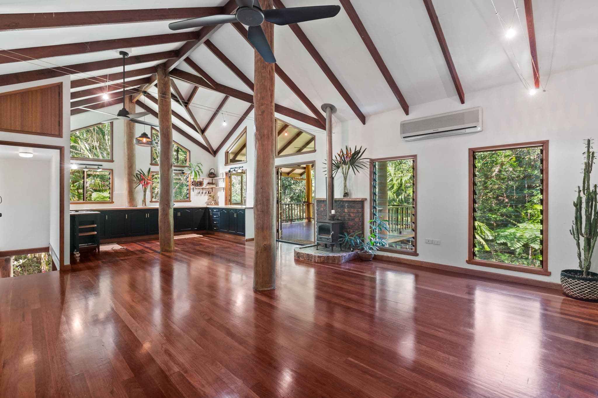 6 Fallon Close, Kuranda QLD 4881, Kuranda - Thumbnail 2