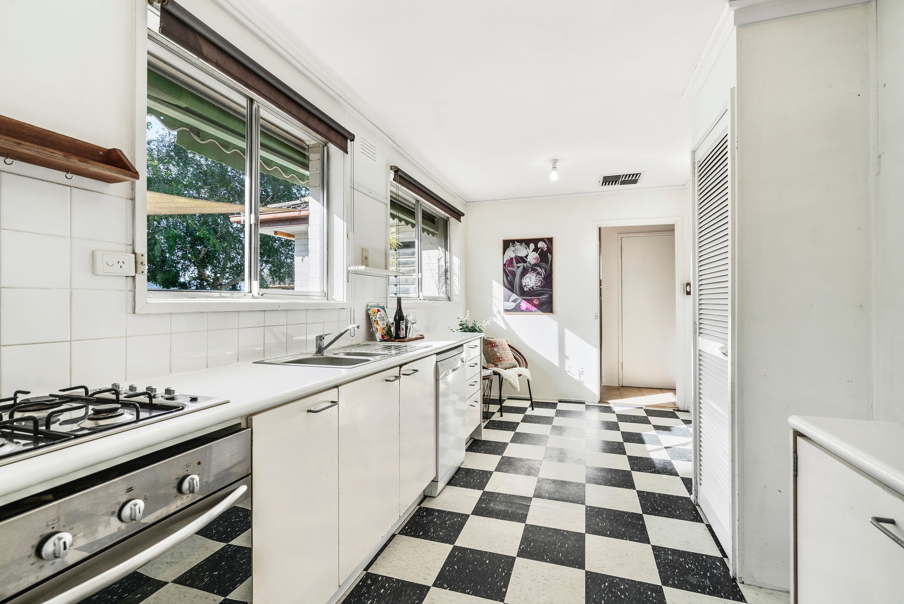 3 Bentley Court, Mulgrave VIC 3170, Mulgrave - Thumbnail 4