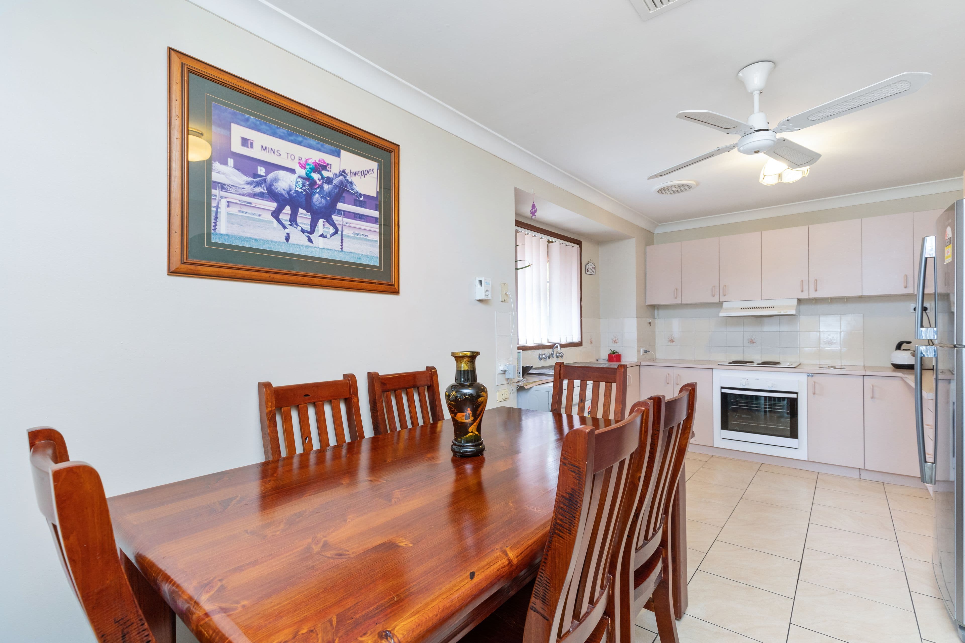 27 Karoom Drive, Glenfield Park NSW 2650, Glenfield Park - Thumbnail 4