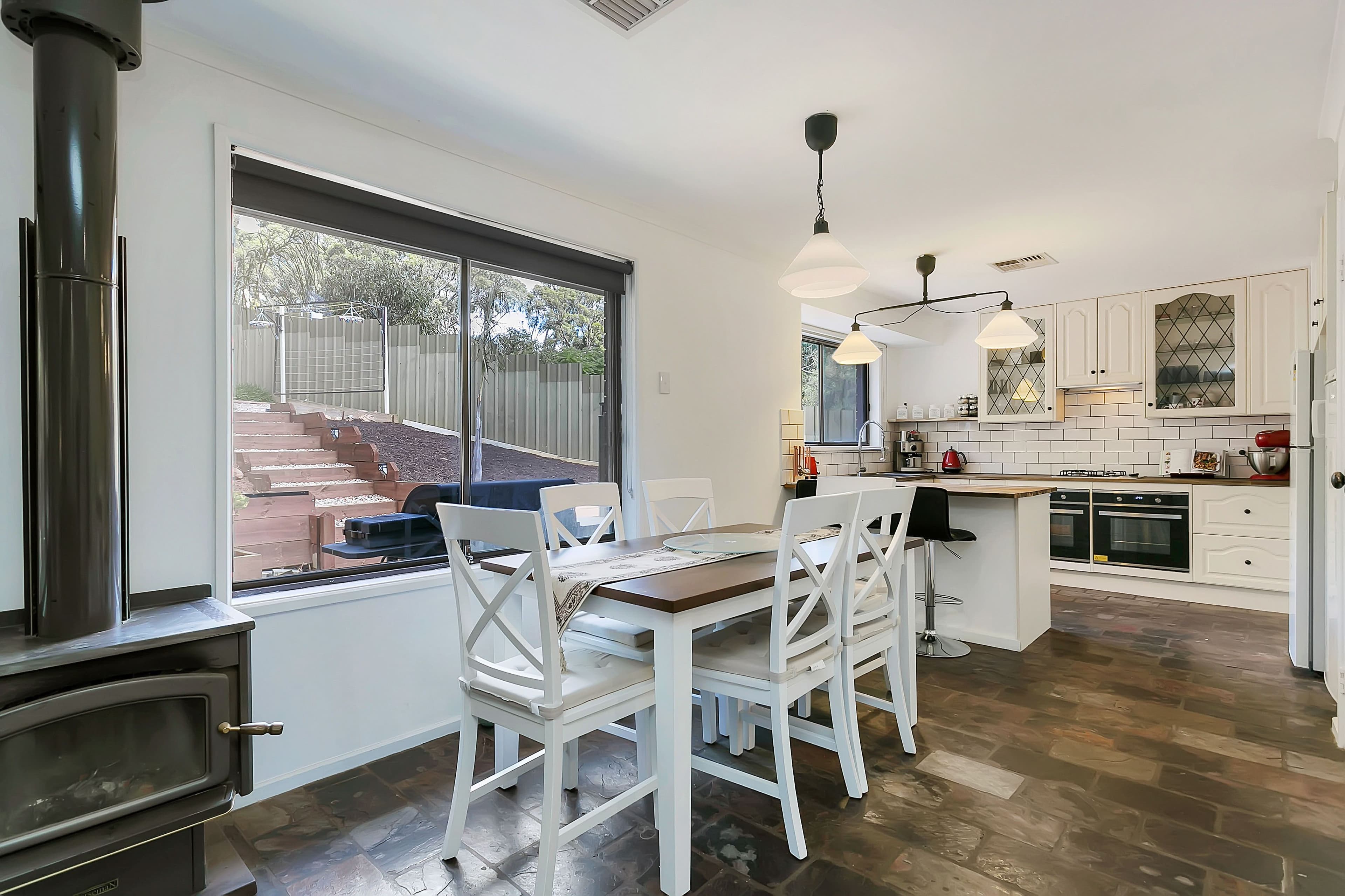 6 Ling Street, Ulverstone, Ulverstone - Thumbnail 3