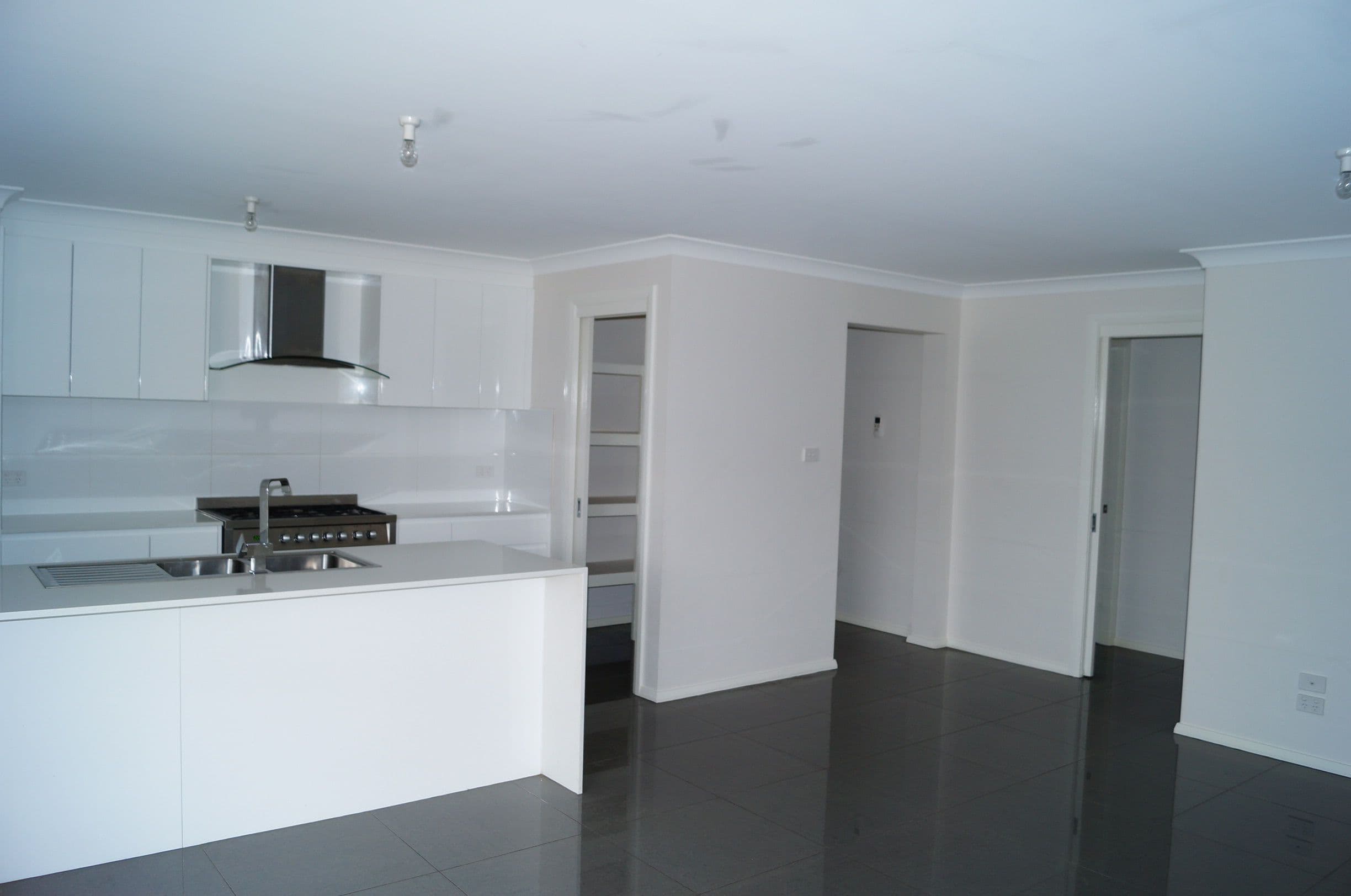 16 Grace Rise, Orange - Thumbnail 8