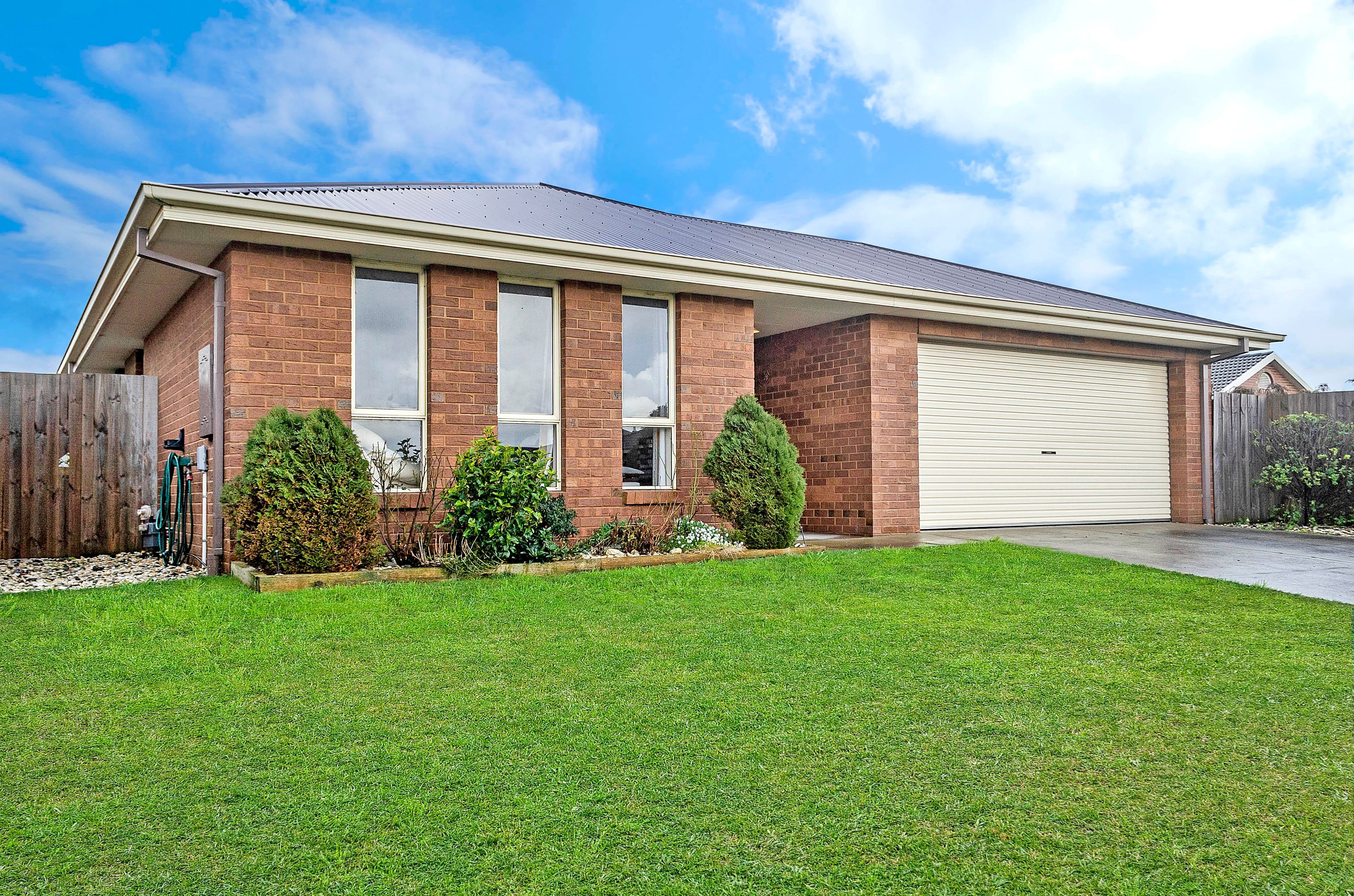 21 Thackeray Drive, Warrnambool VIC 3280, Warrnambool - Image 1