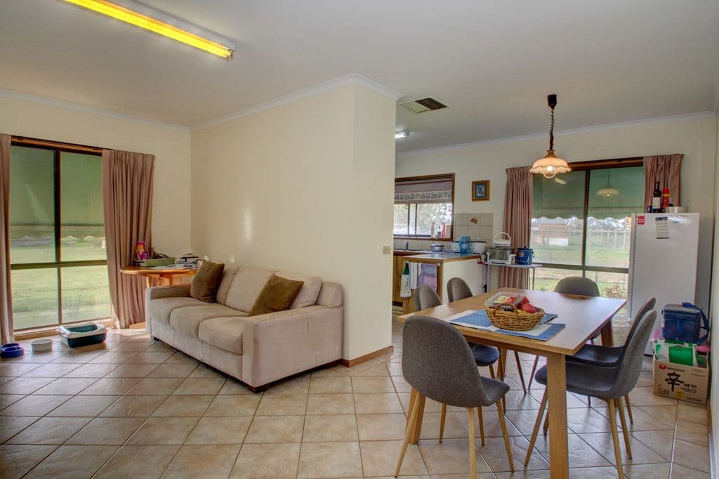 74 Mywee Road, Strathmerton VIC 3641, Strathmerton - Thumbnail 3