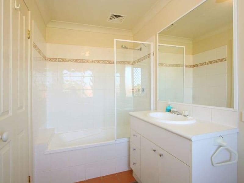 235 Albany Creek Road, Bridgeman Downs - Thumbnail 5