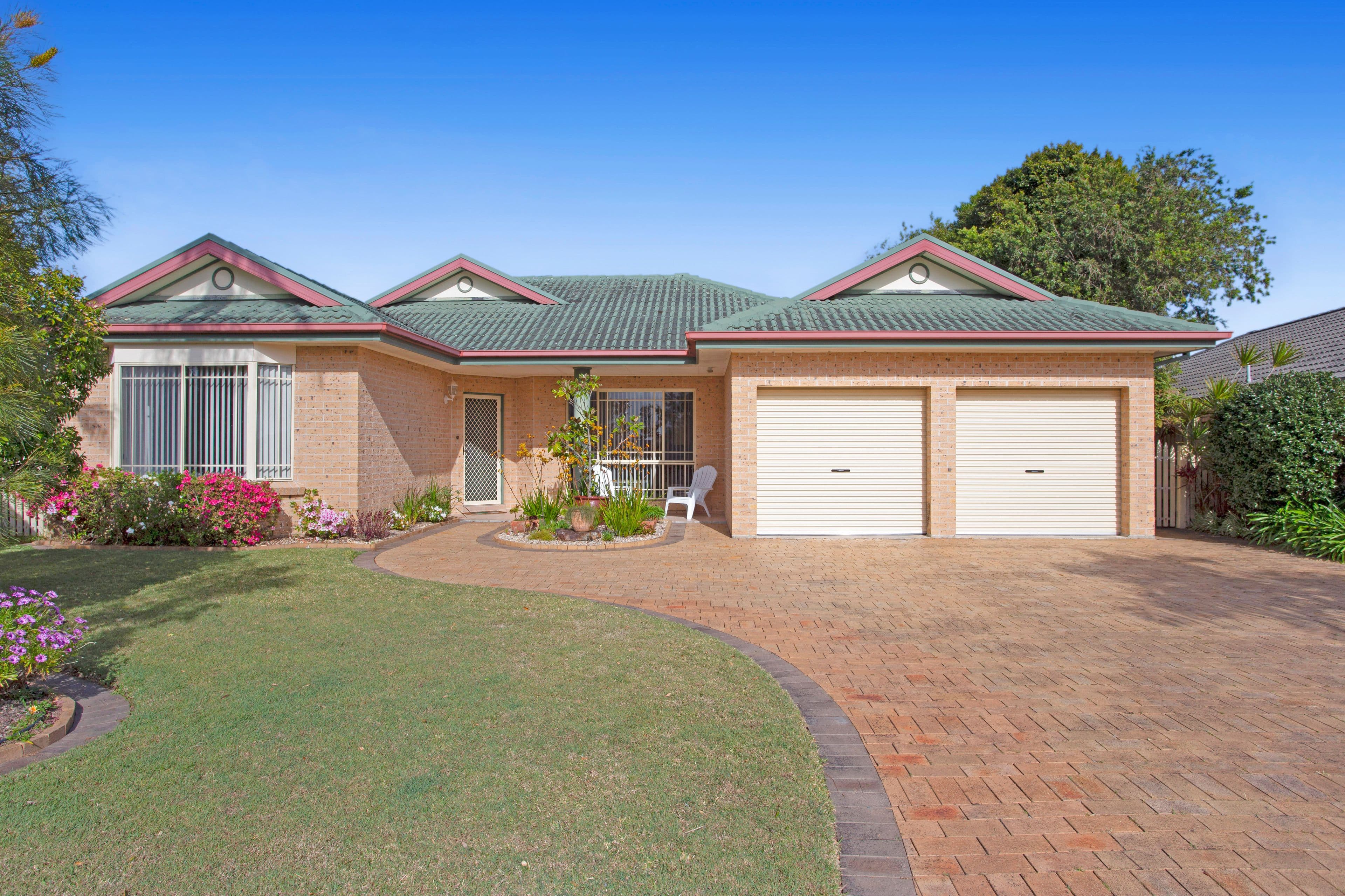 34 Admiralty Avenue, Tea Gardens NSW 2324, Tea Gardens - Thumbnail 2