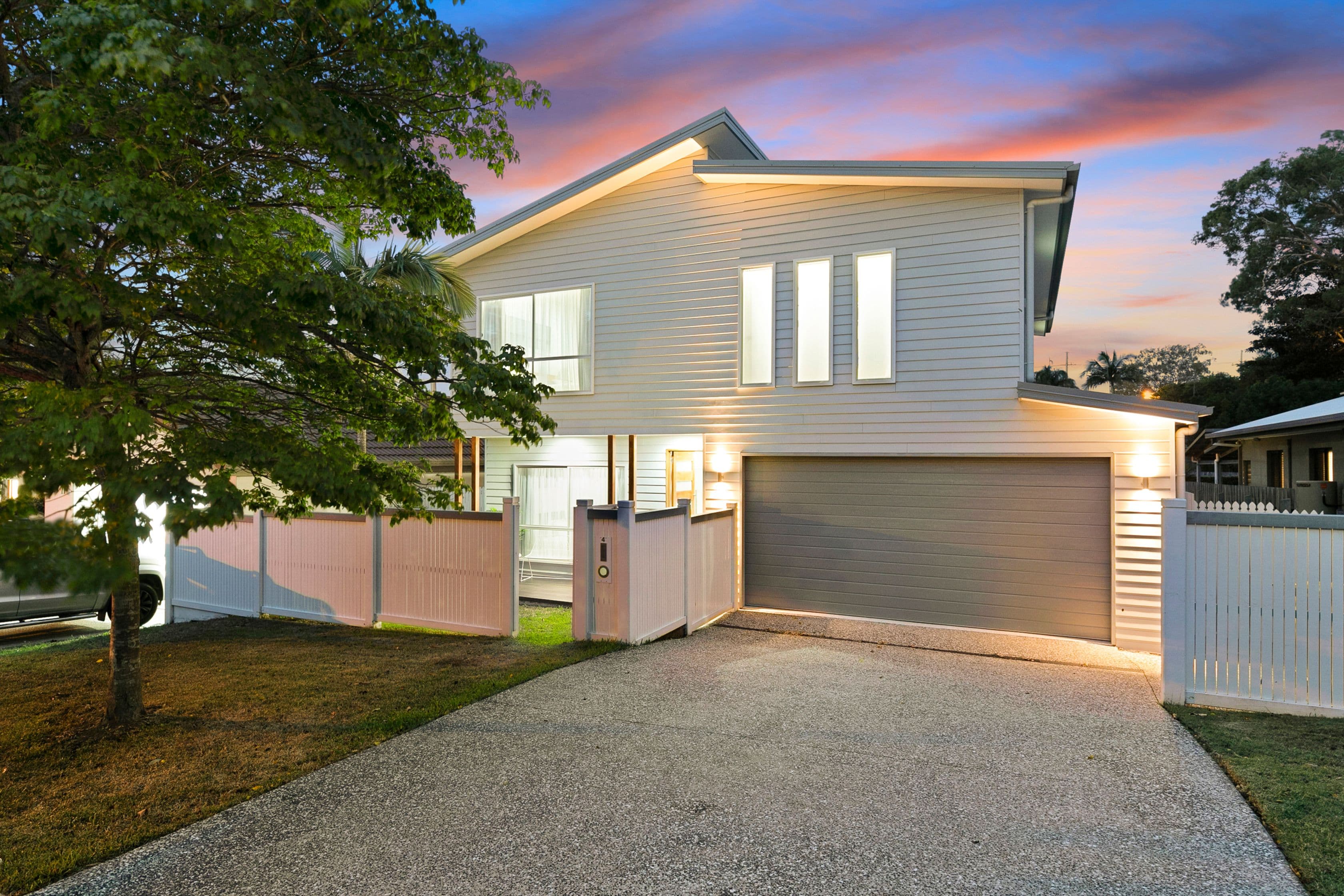 4 Bexley Avenue, Balmoral QLD 4171, Balmoral - Image 1