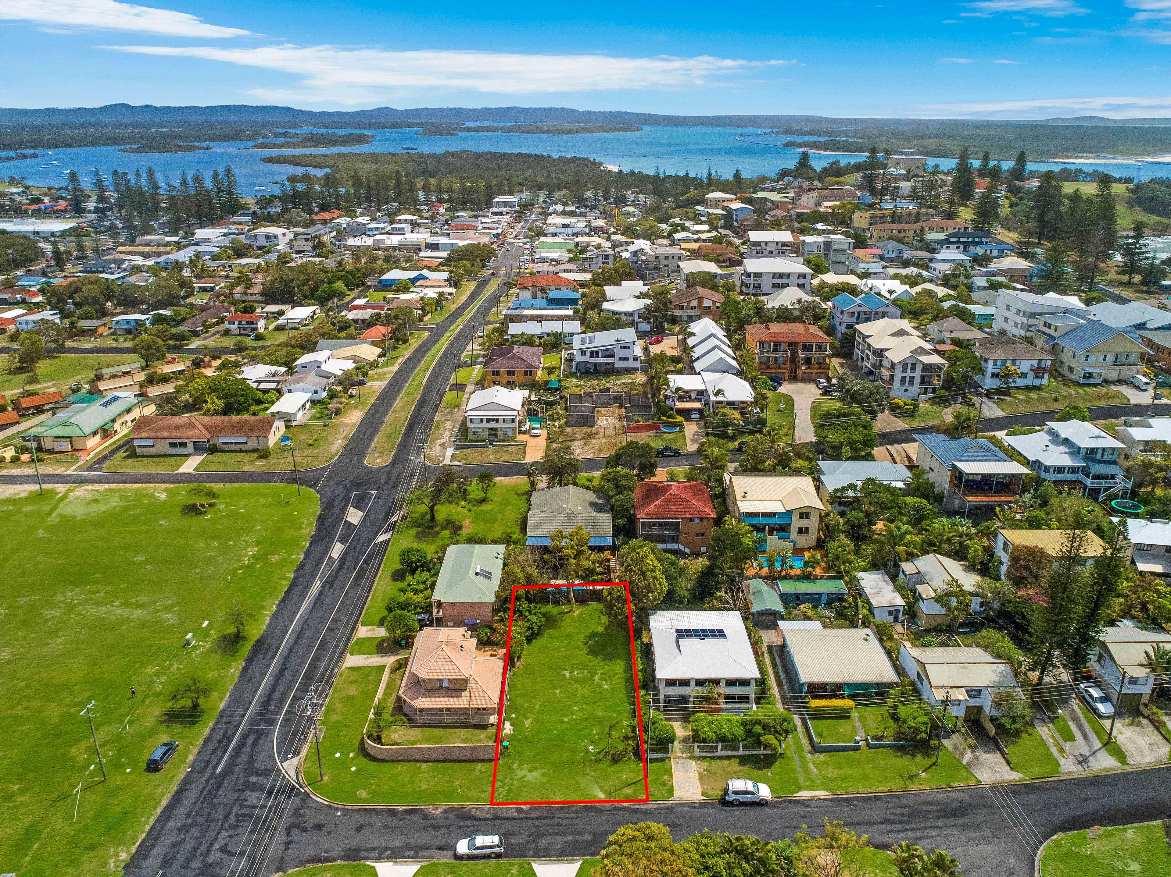 13 Ager Street, Yamba NSW 2464, Yamba - Thumbnail 2