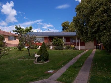 6  Pyala Place, ORANGE NSW 2800, Orange - Thumbnail 2