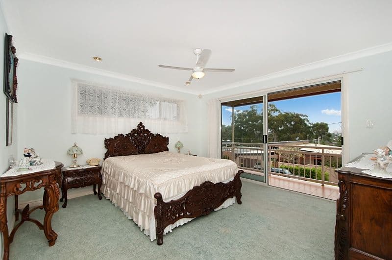 11 Cooper Parade, SOUTHPORT QLD 4215, Southport - Thumbnail 5
