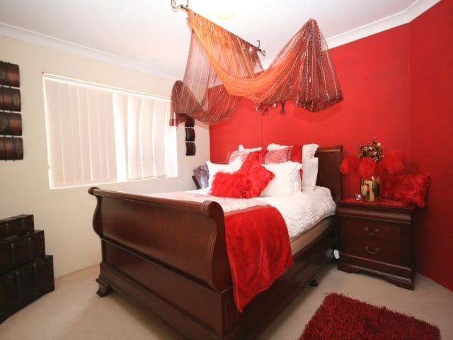 25 Cairds Avenue, BANKSTOWN NSW 2200, Bankstown - Thumbnail 2