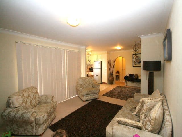 25 Cairds Avenue, BANKSTOWN NSW 2200, Bankstown - Thumbnail 4