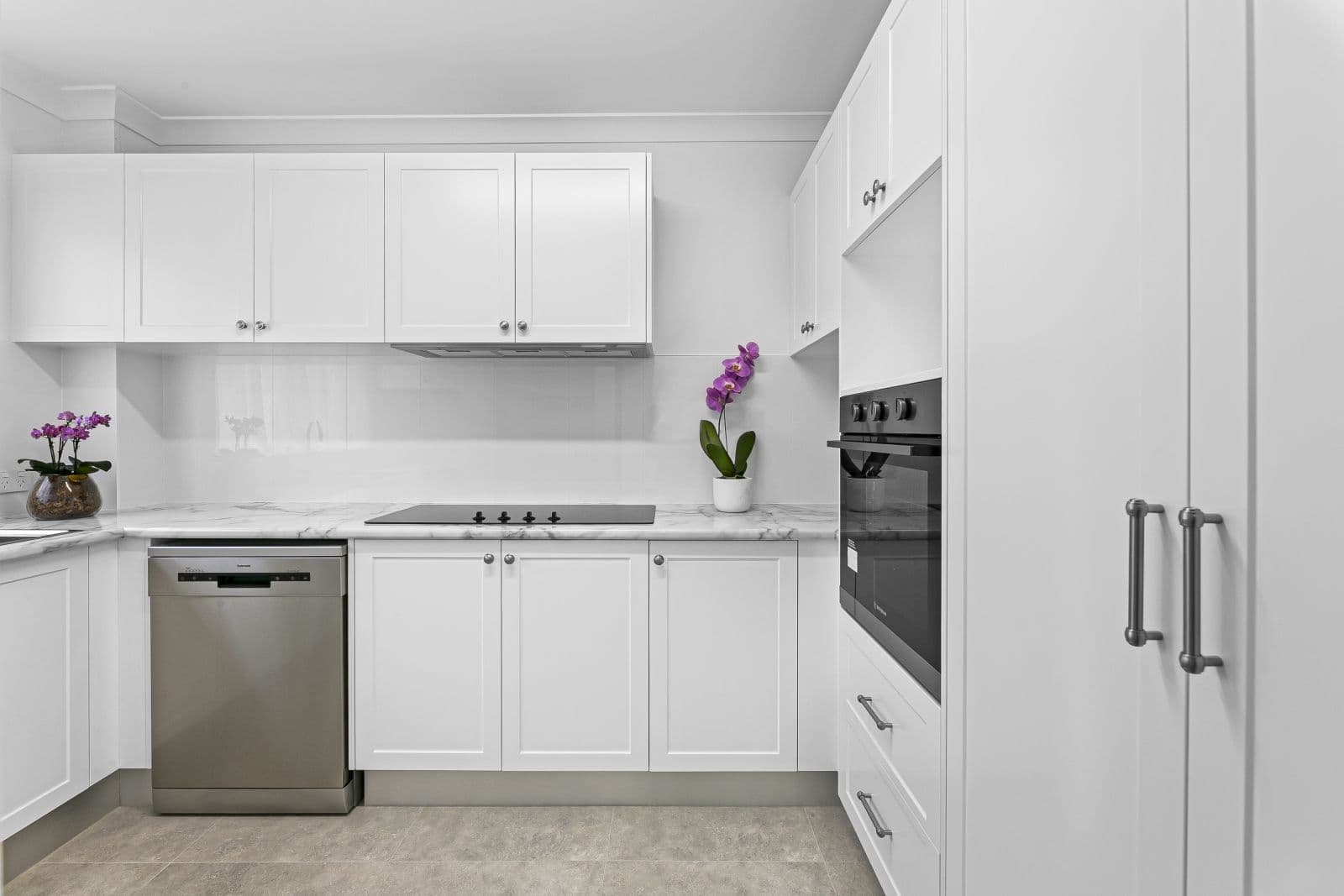 7 Federation Avenue, Broadbeach QLD 4218, Broadbeach - Image 1