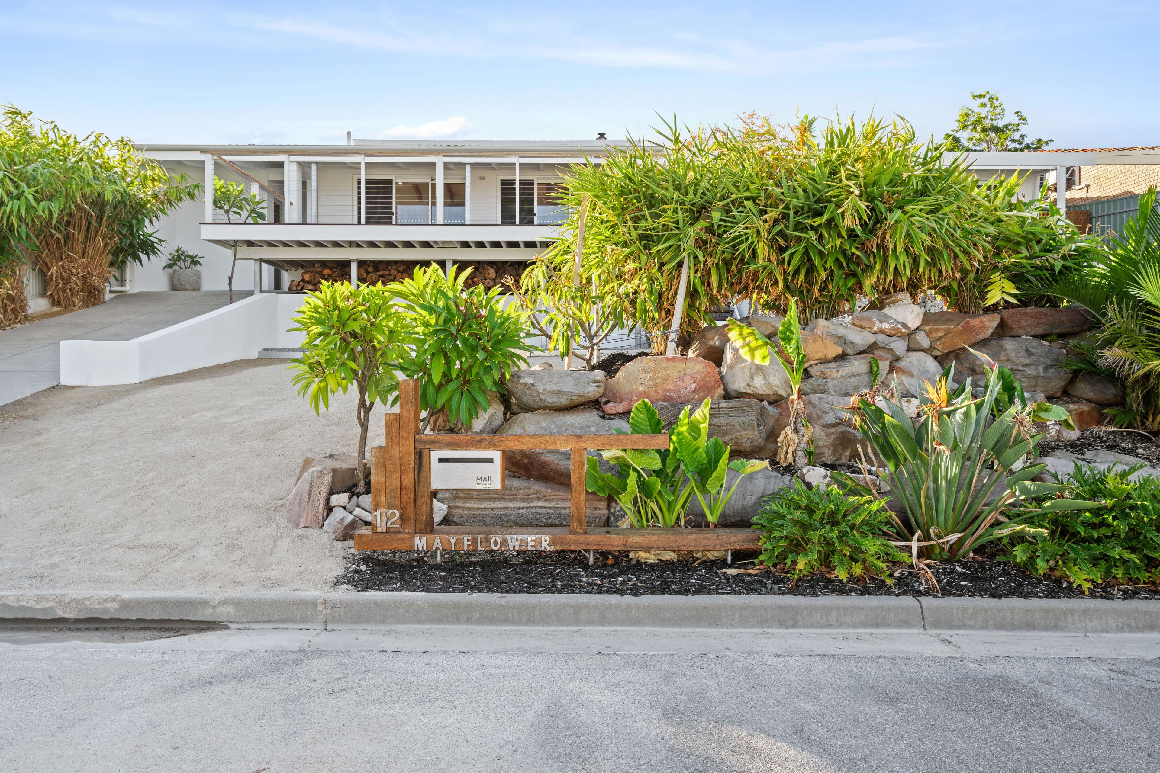 12 Mayflower Crescent, Hallett Cove SA 5158, Hallett Cove - Thumbnail 2
