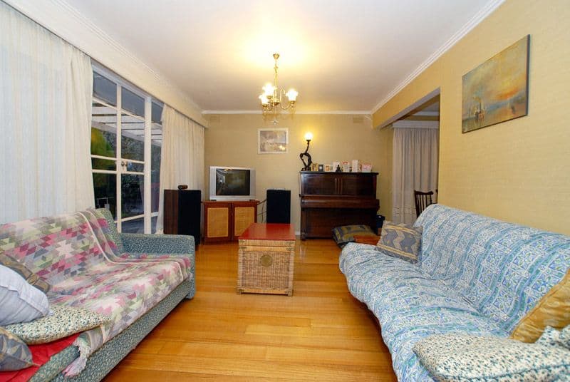 18 Kanooka Avenue, TEMPLESTOWE LOWER VIC 3107, Templestowe Lower - Thumbnail 2