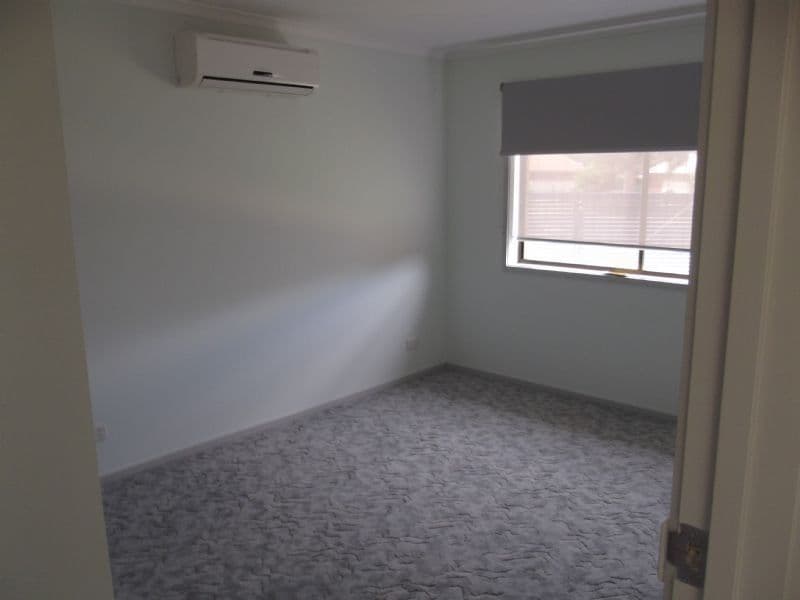 8 Conifer Close, Yarrawonga VIC 3730, Yarrawonga - Thumbnail 3