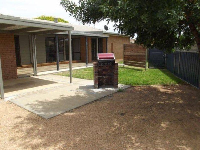 8 Conifer Close, Yarrawonga VIC 3730, Yarrawonga - Thumbnail 4