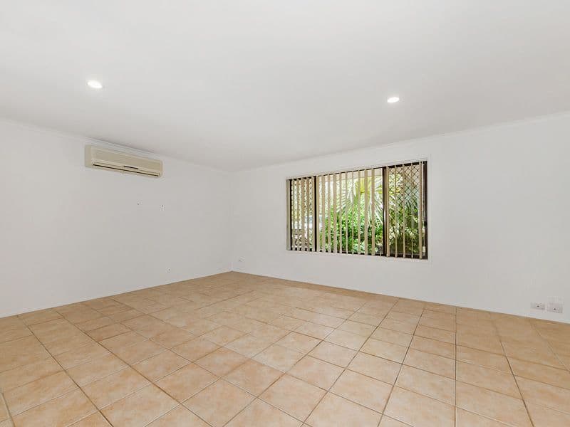 17 Studio Drive, Oxenford QLD 4210, Oxenford - Thumbnail 4