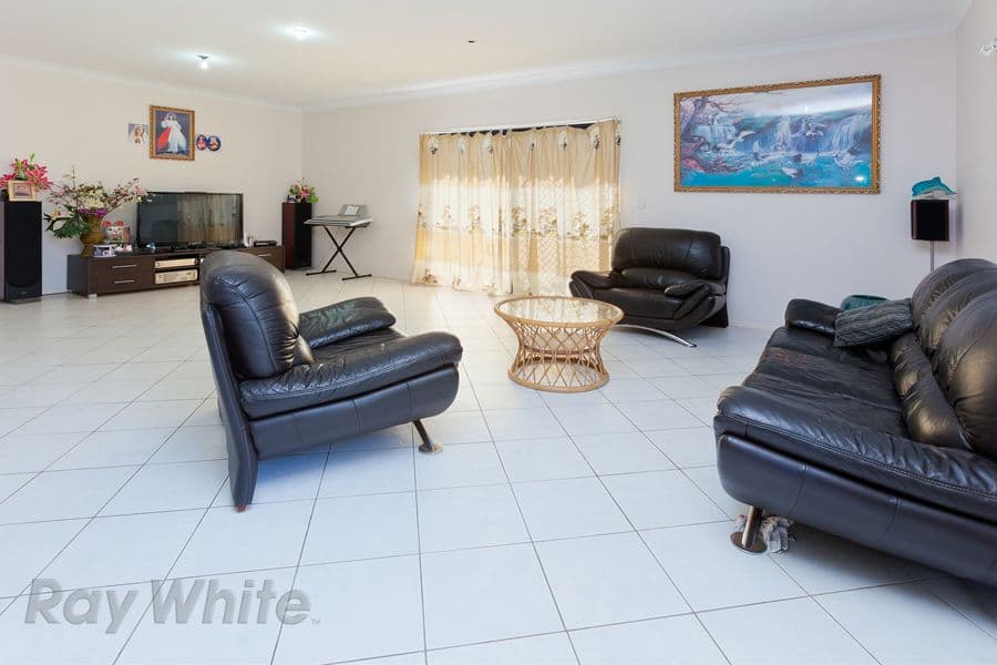 36 Viewpoint Drive, SPRINGFIELD LAKES QLD 4300, Springfield Lakes - Thumbnail 5