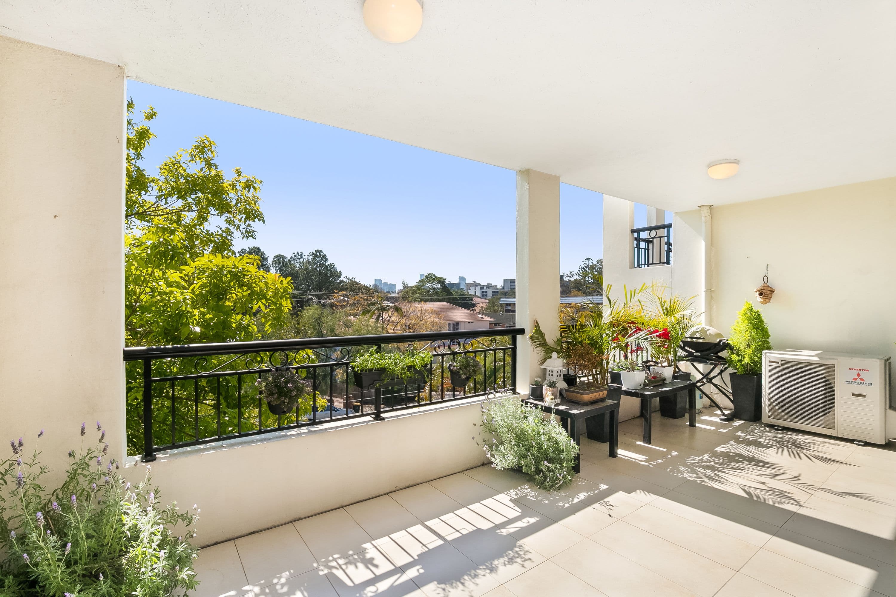34 Park Avenue, Auchenflower QLD 4066, Auchenflower - Thumbnail 2