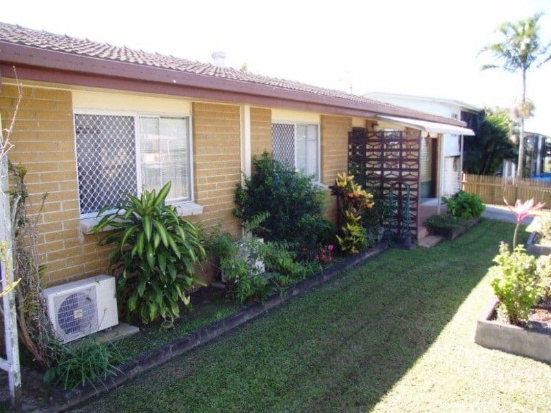 24 Burston Street, NORTH MACKAY QLD 4740, North Mackay - Thumbnail 2