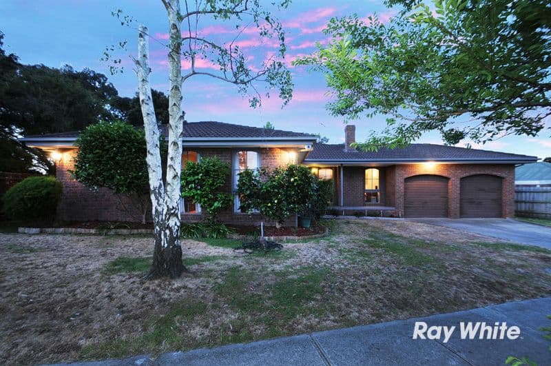 25 Lesdon Avenue, CRANBOURNE VIC 3977, Cranbourne - Thumbnail 2