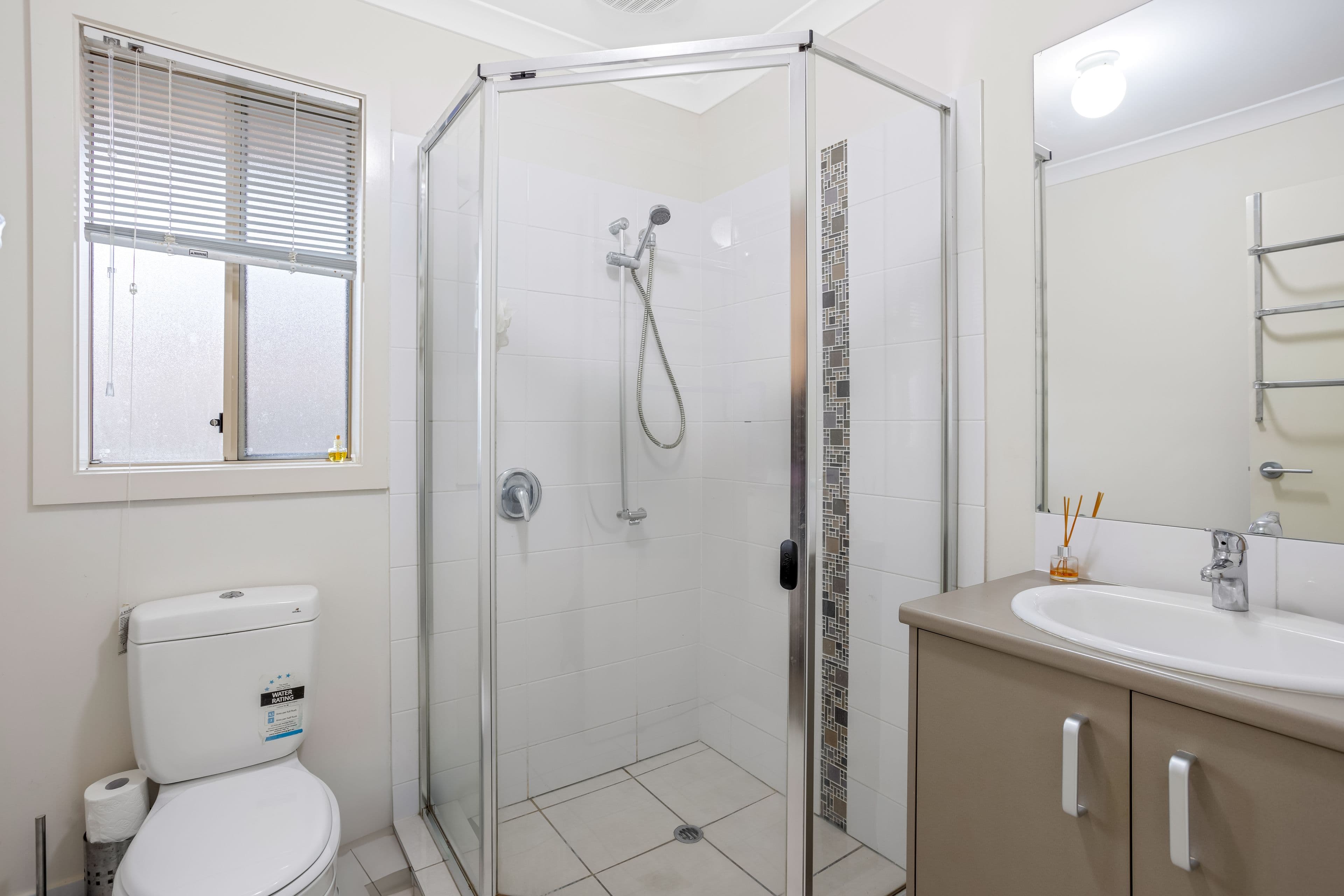 17 Venetian Way, Coomera QLD 4209, Coomera - Thumbnail 7