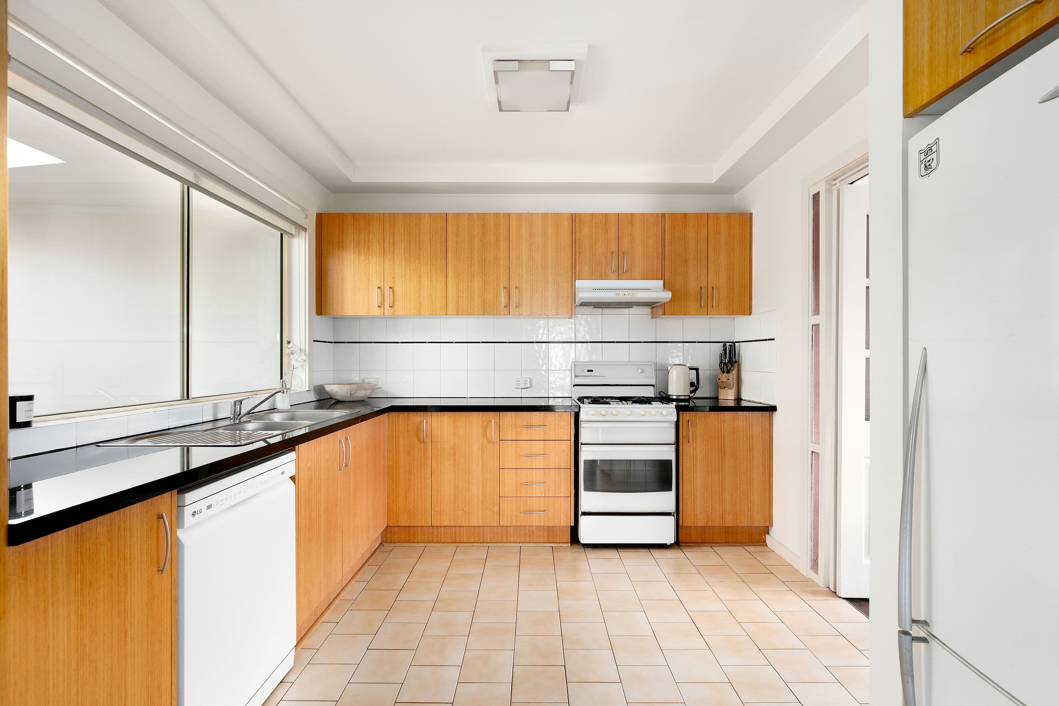 24 Tyrrell Crescent, Fawkner VIC 3060, Fawkner - Thumbnail 7