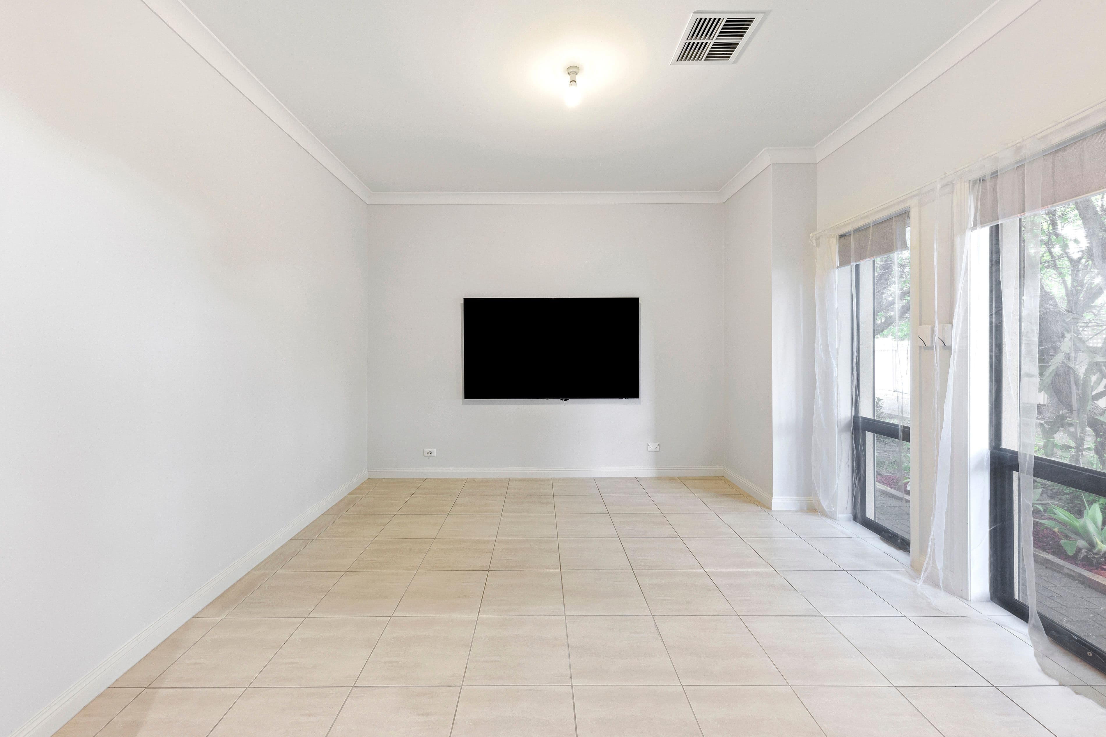 14 Balmoral Road, Dernancourt SA 5075, Dernancourt - Thumbnail 4