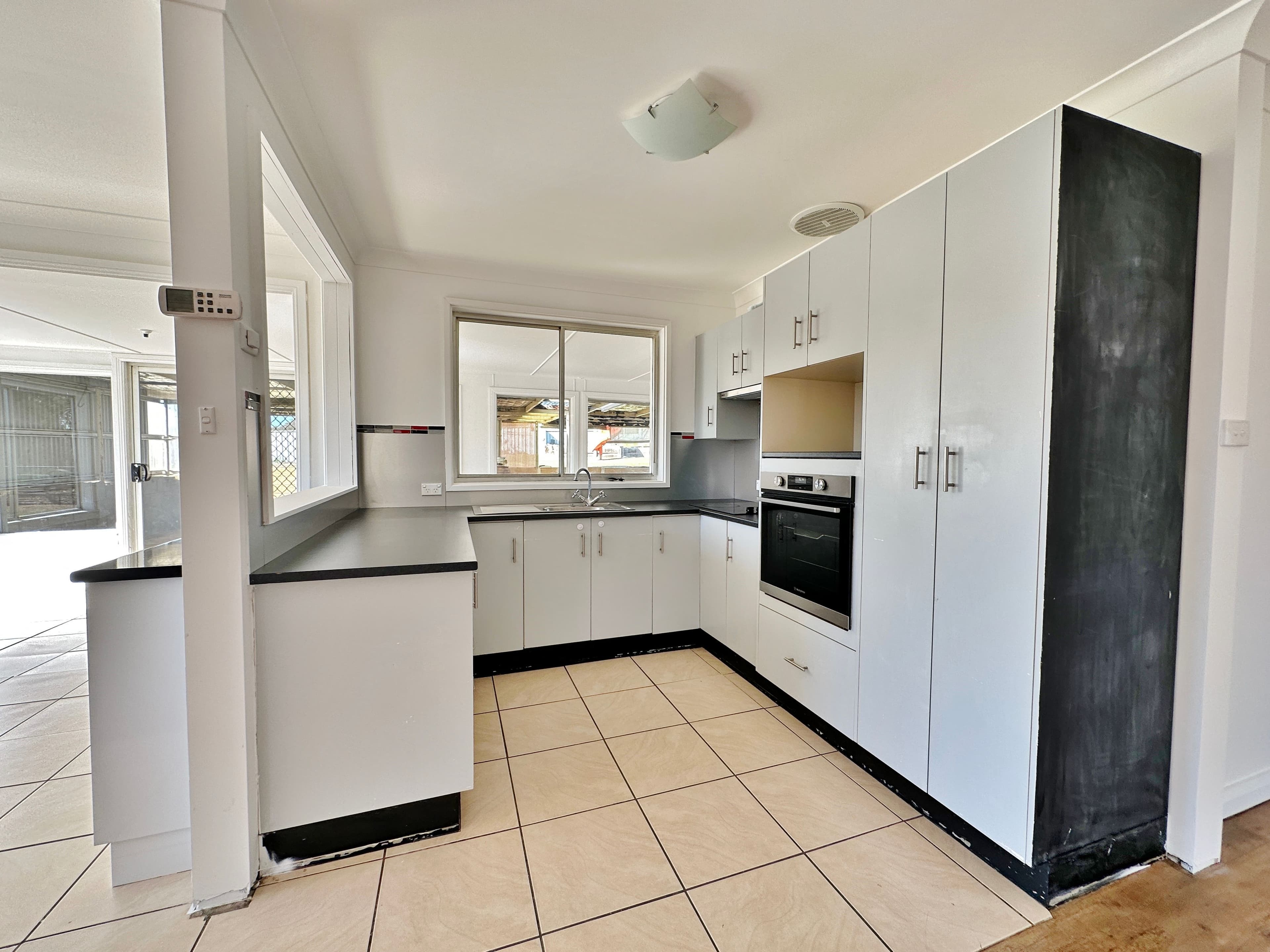 170 Scenic Road, Young NSW 2594, Young - Thumbnail 7