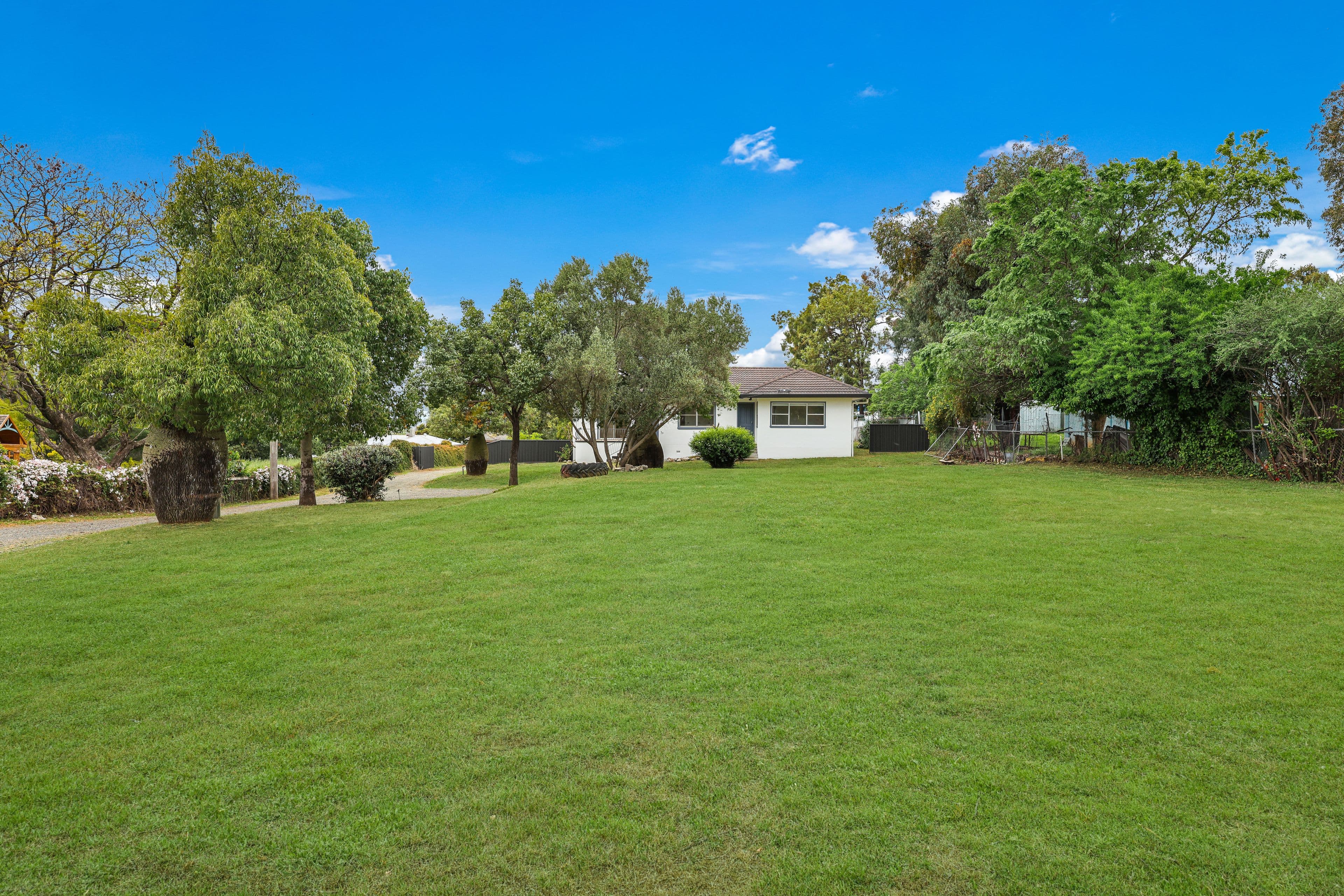 47 Hillvue Road, Tamworth NSW 2340, South Tamworth - Thumbnail 3