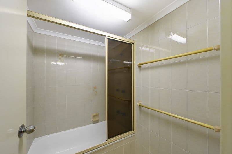 448 Marine Parade, Biggera Waters QLD 4216, Biggera Waters - Thumbnail 8