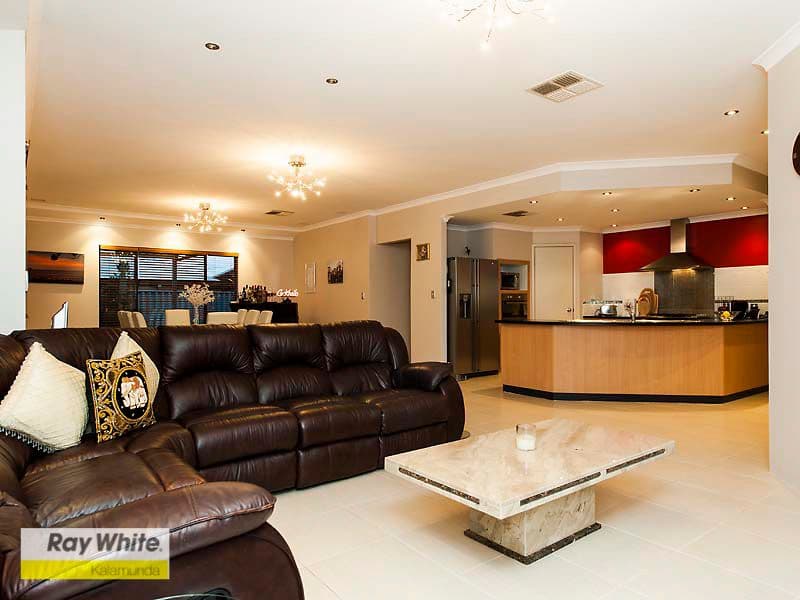 4 Elmore Way, High Wycombe WA 6057, High Wycombe - Thumbnail 2