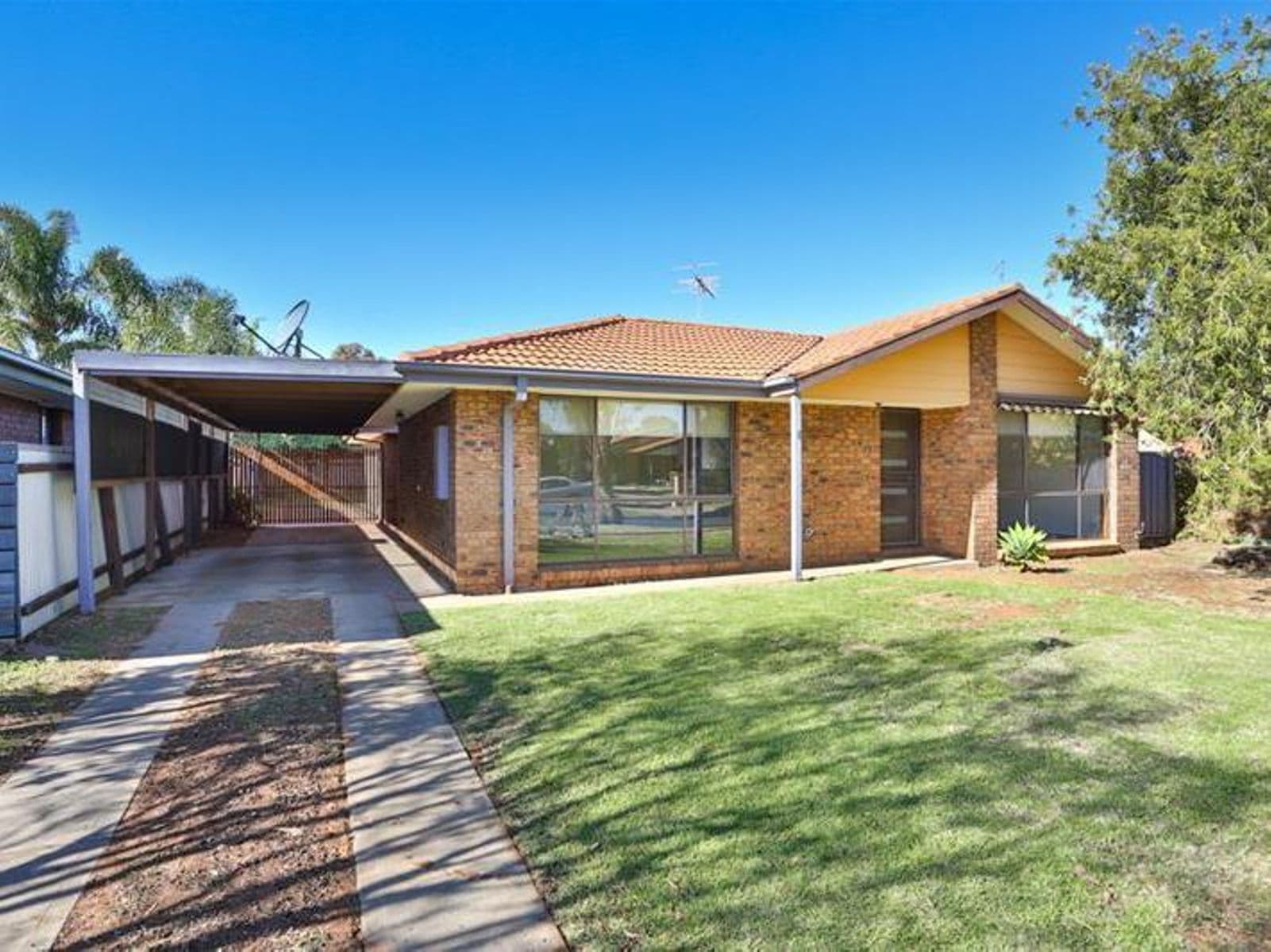 8 Flamingo Drive, Mildura - Image 1