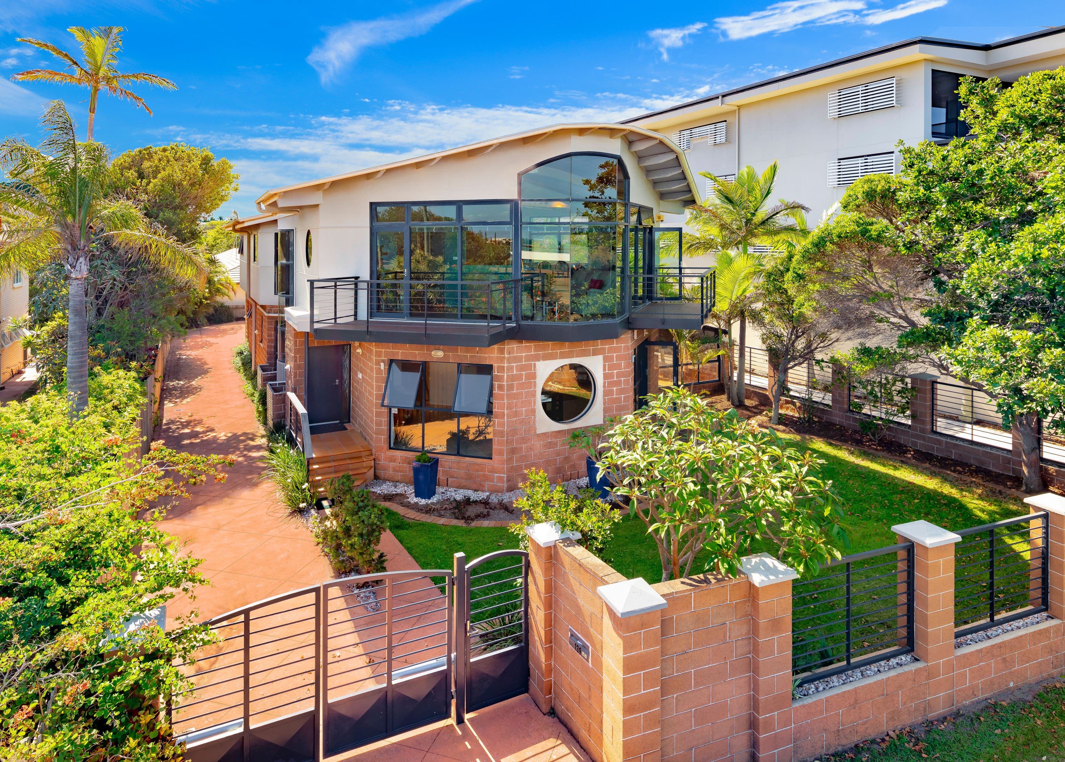 139 Flinders Parade, Scarborough QLD 4020, Scarborough - Thumbnail 2