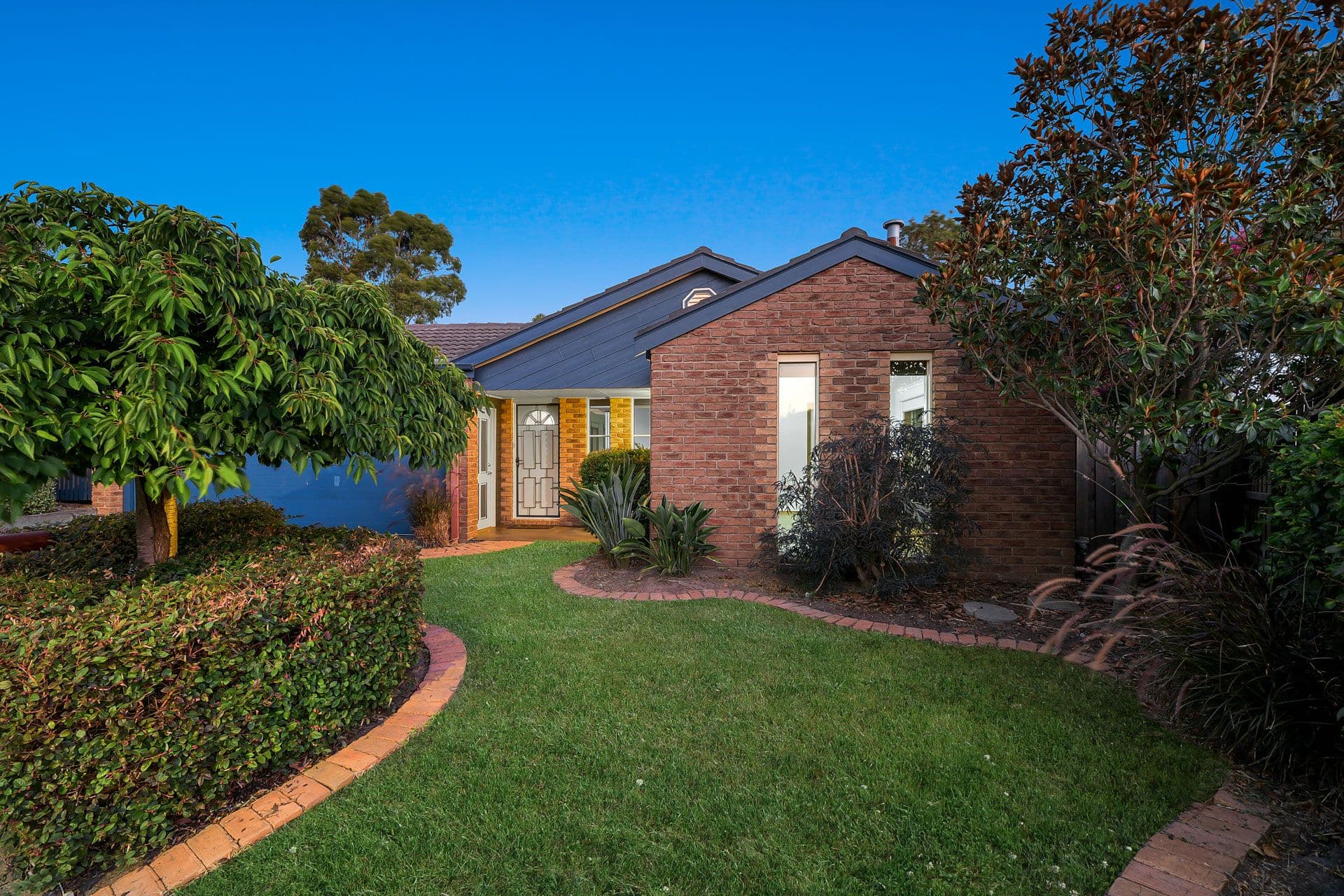 4 Roxy Close, Berwick VIC 3806, Berwick - Thumbnail 3