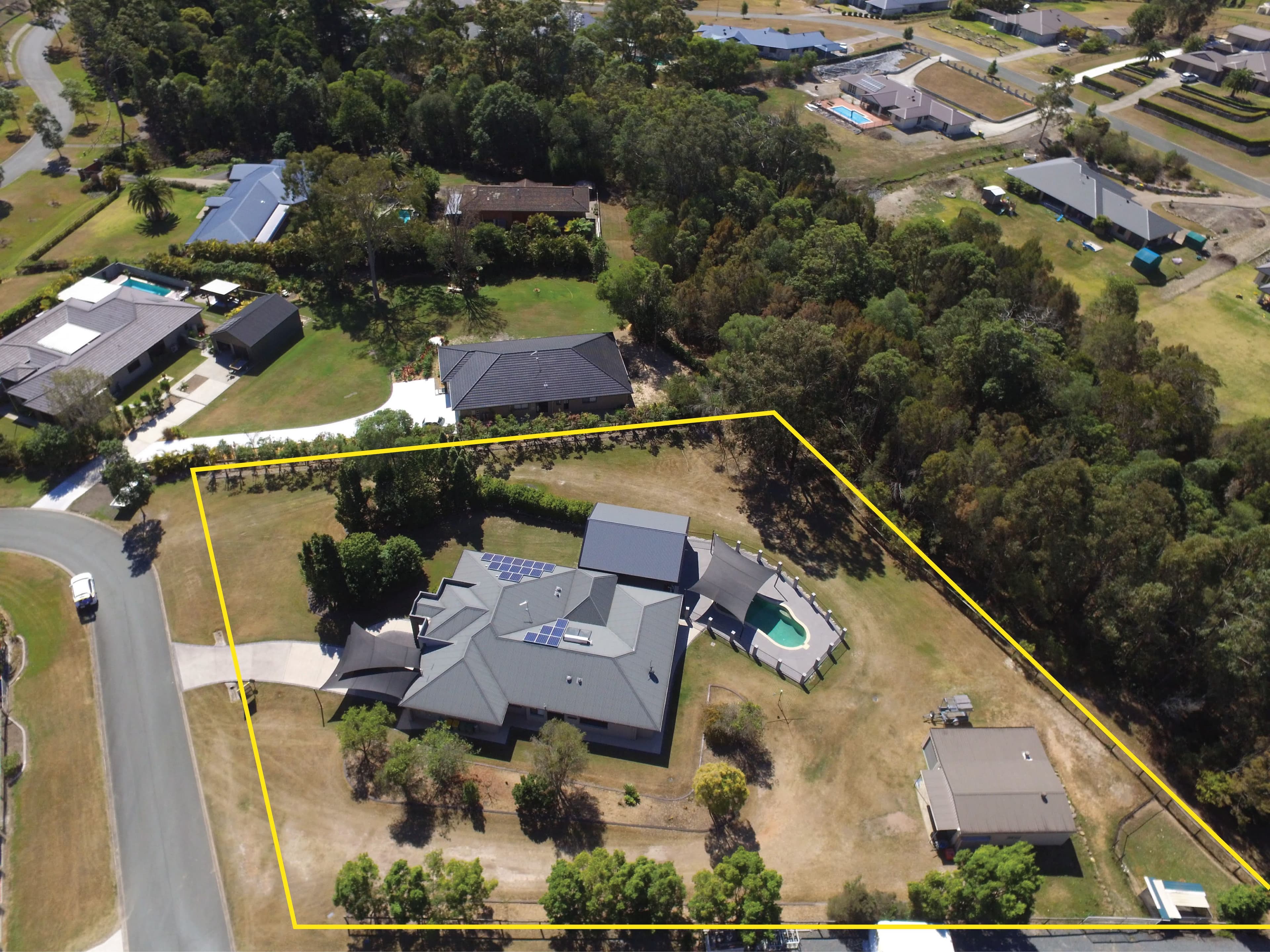 10 Howard Hughes Court, Maudsland QLD 4210, Maudsland - Image 1