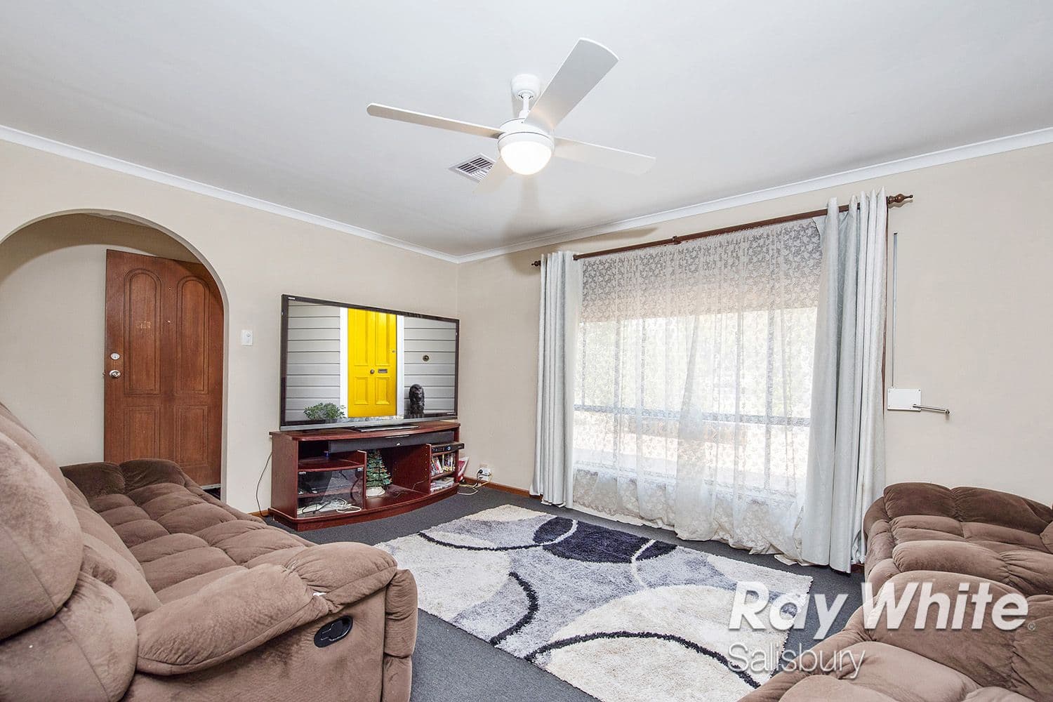 39 Caulfield Crescent, Paralowie SA 5108, Paralowie - Thumbnail 2