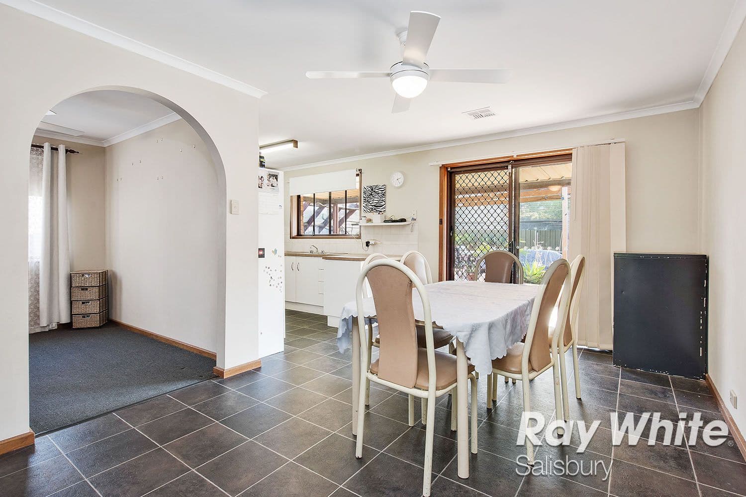 39 Caulfield Crescent, Paralowie SA 5108, Paralowie - Thumbnail 5