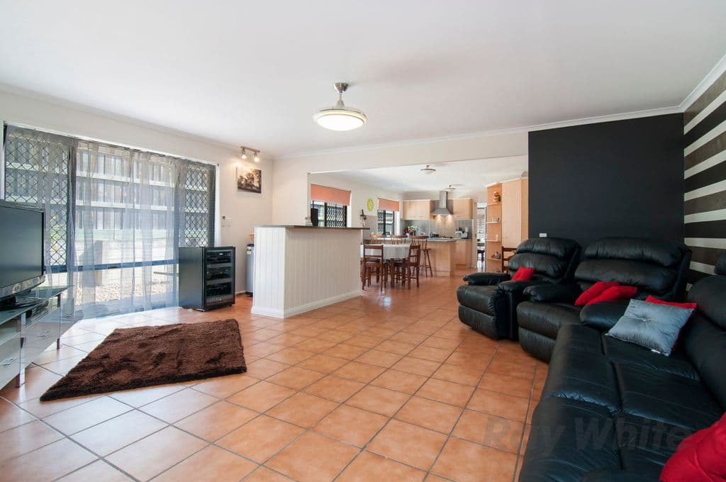 19 Pentas Place, DREWVALE QLD 4116, Drewvale - Thumbnail 7