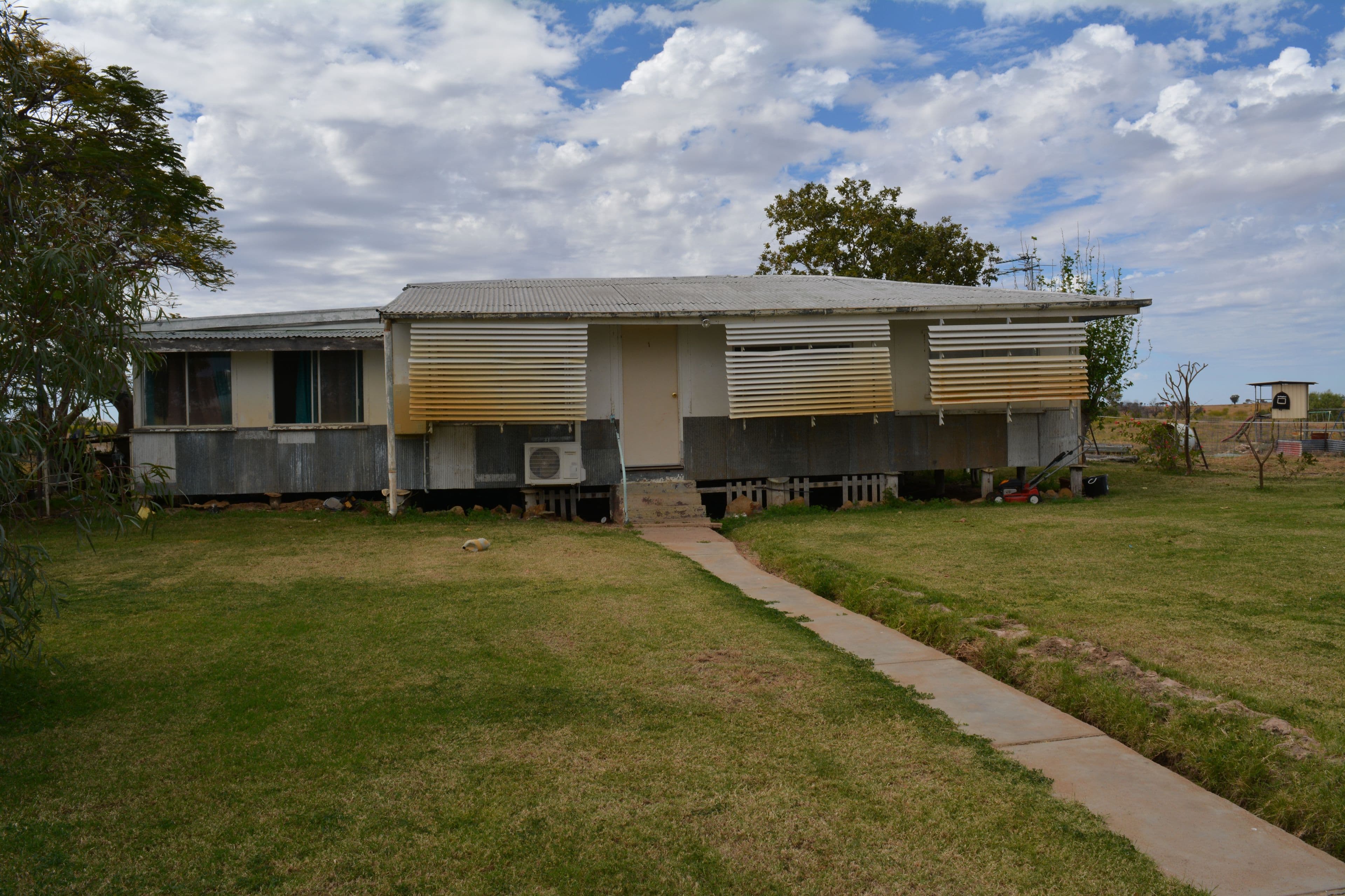 1 Marathon Road, Aramac QLD 4726, Aramac - Image 1