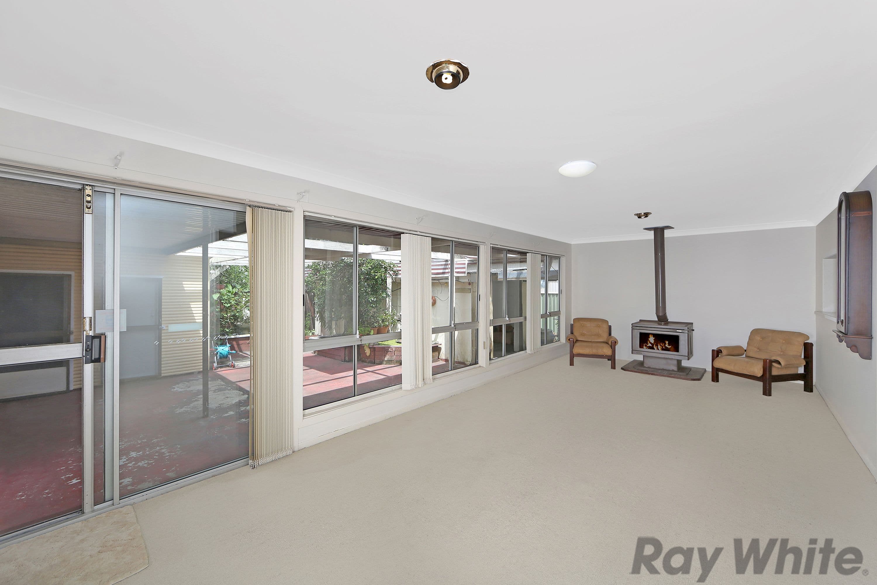 17 Weemala Street, Budgewoi - Thumbnail 3
