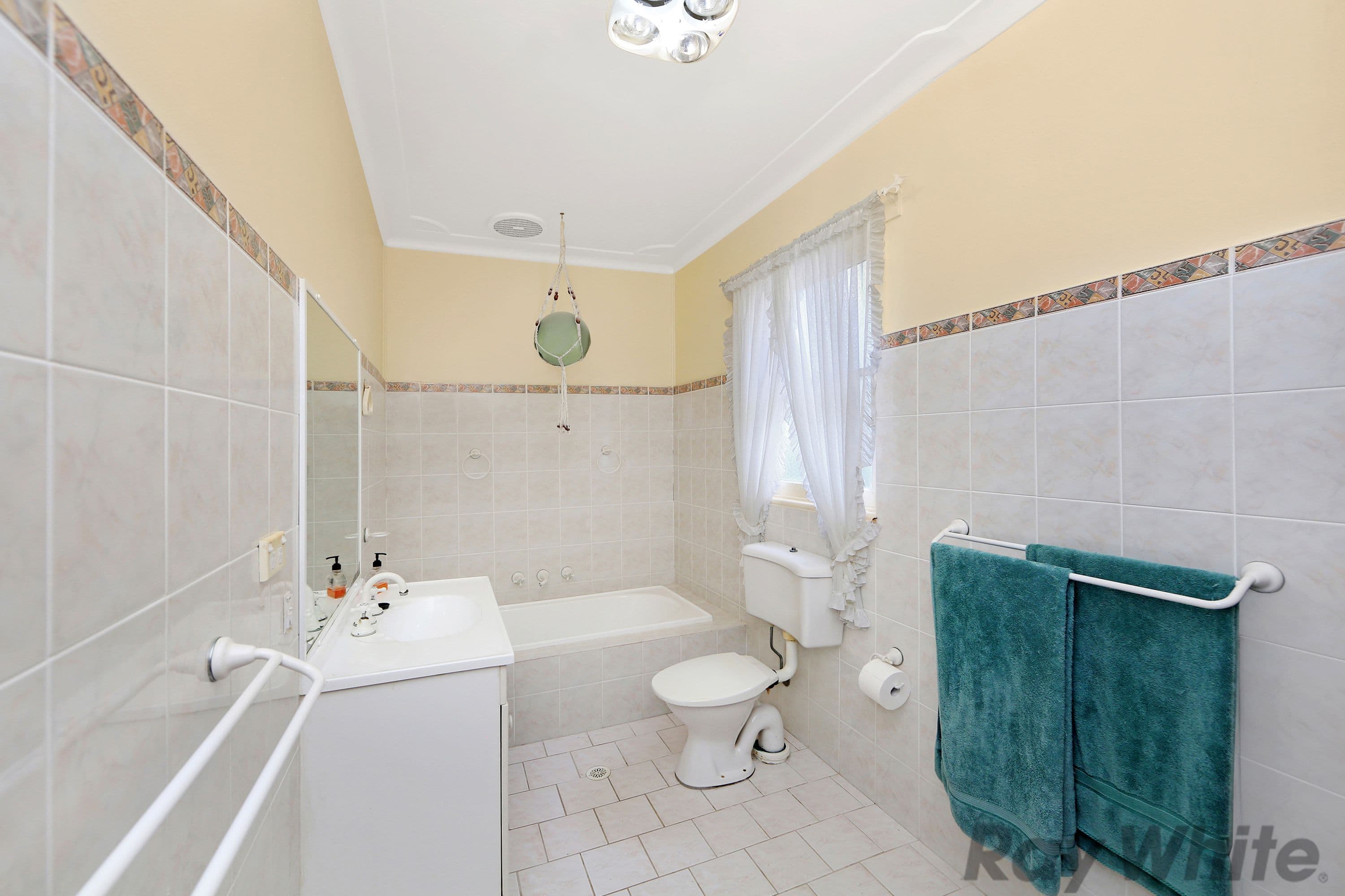 17 Weemala Street, Budgewoi - Thumbnail 6
