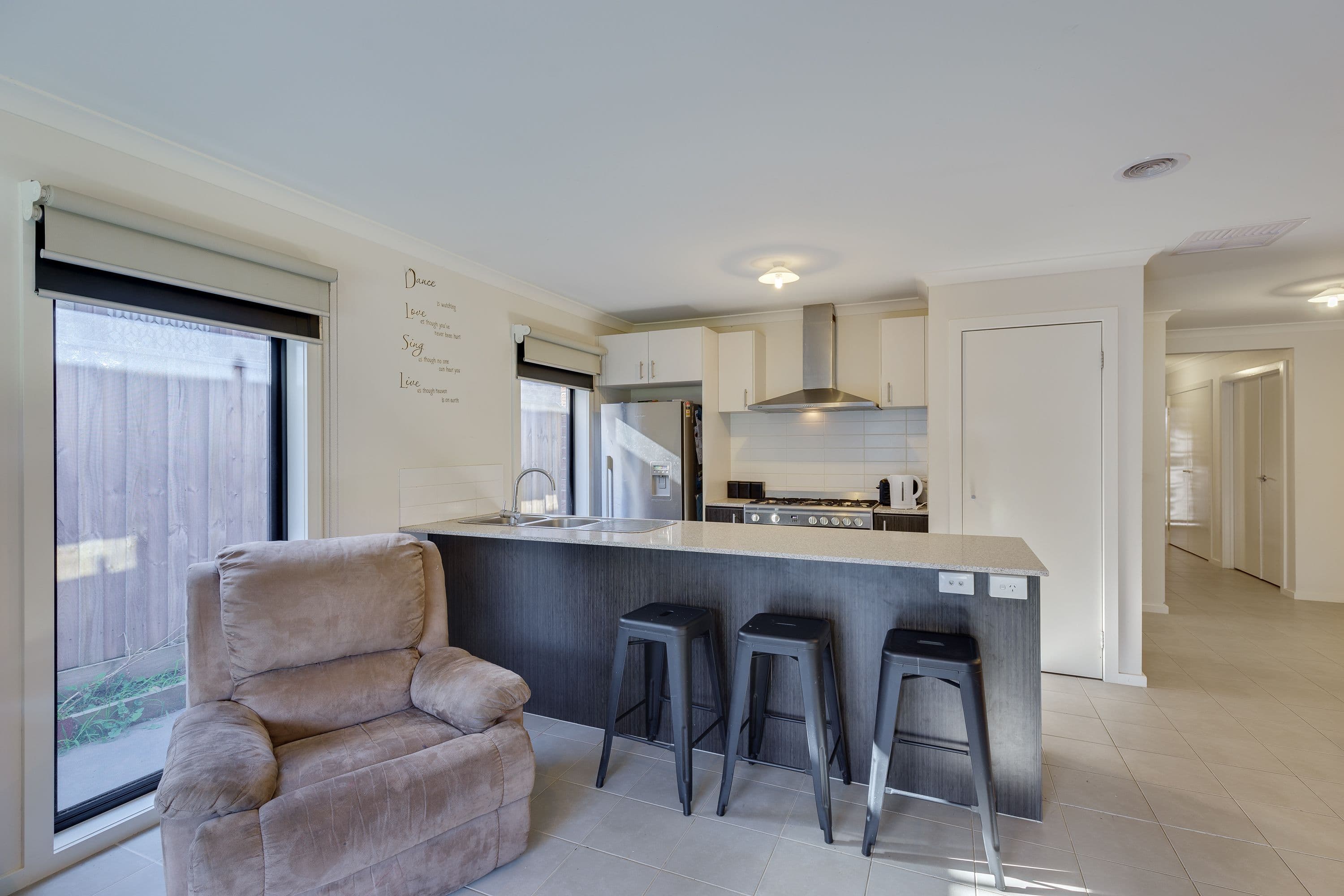 11 Kilwarrie Street, Wollert VIC 3750, Wollert - Thumbnail 4