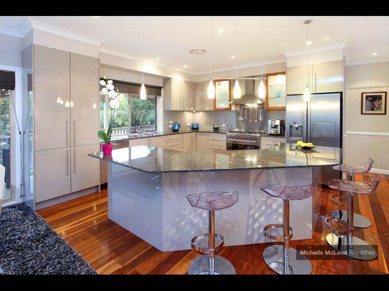 11 McConnell Crescent, BROOKFIELD QLD 4069, Brookfield - Thumbnail 6