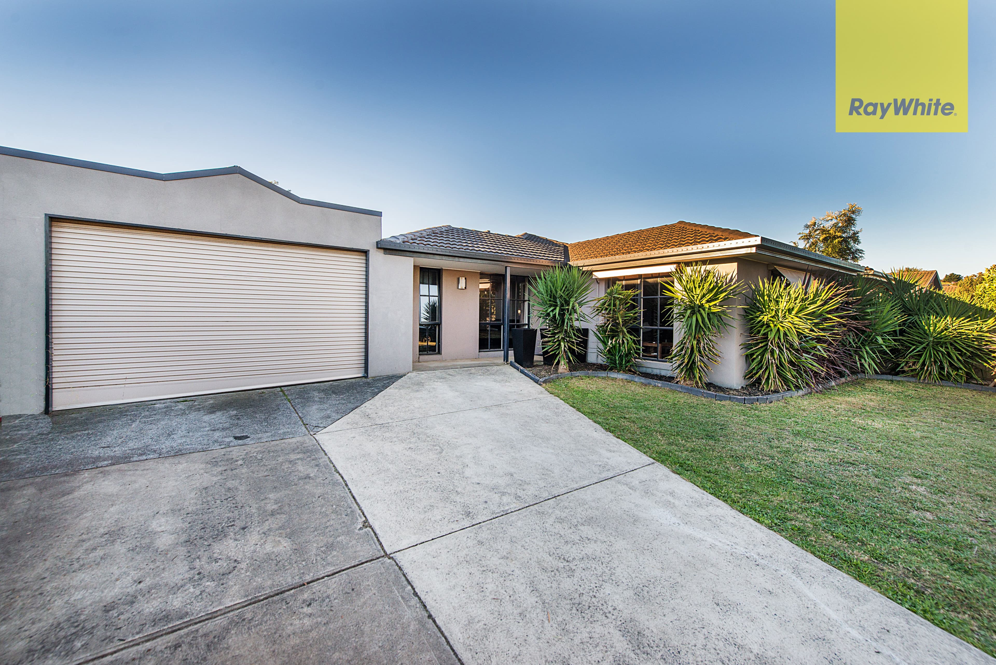 22 Godwin Avenue, Narre Warren VIC 3805, Narre Warren - Image 1