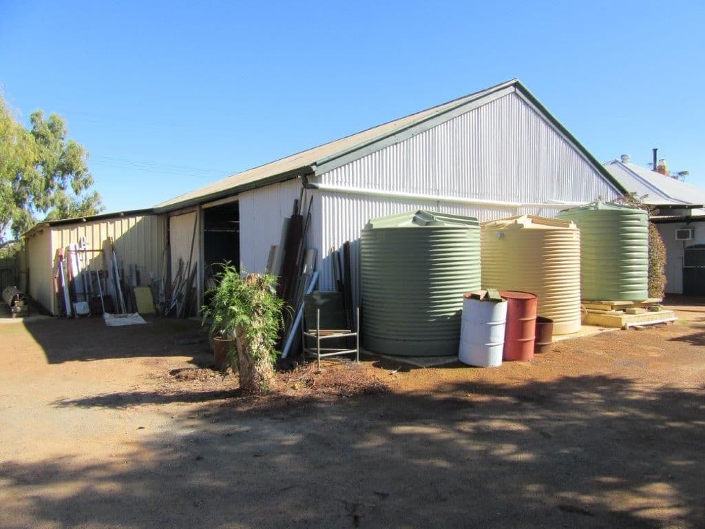 17 Poynton Parade, Coorow WA 6515, Coorow - Thumbnail 2