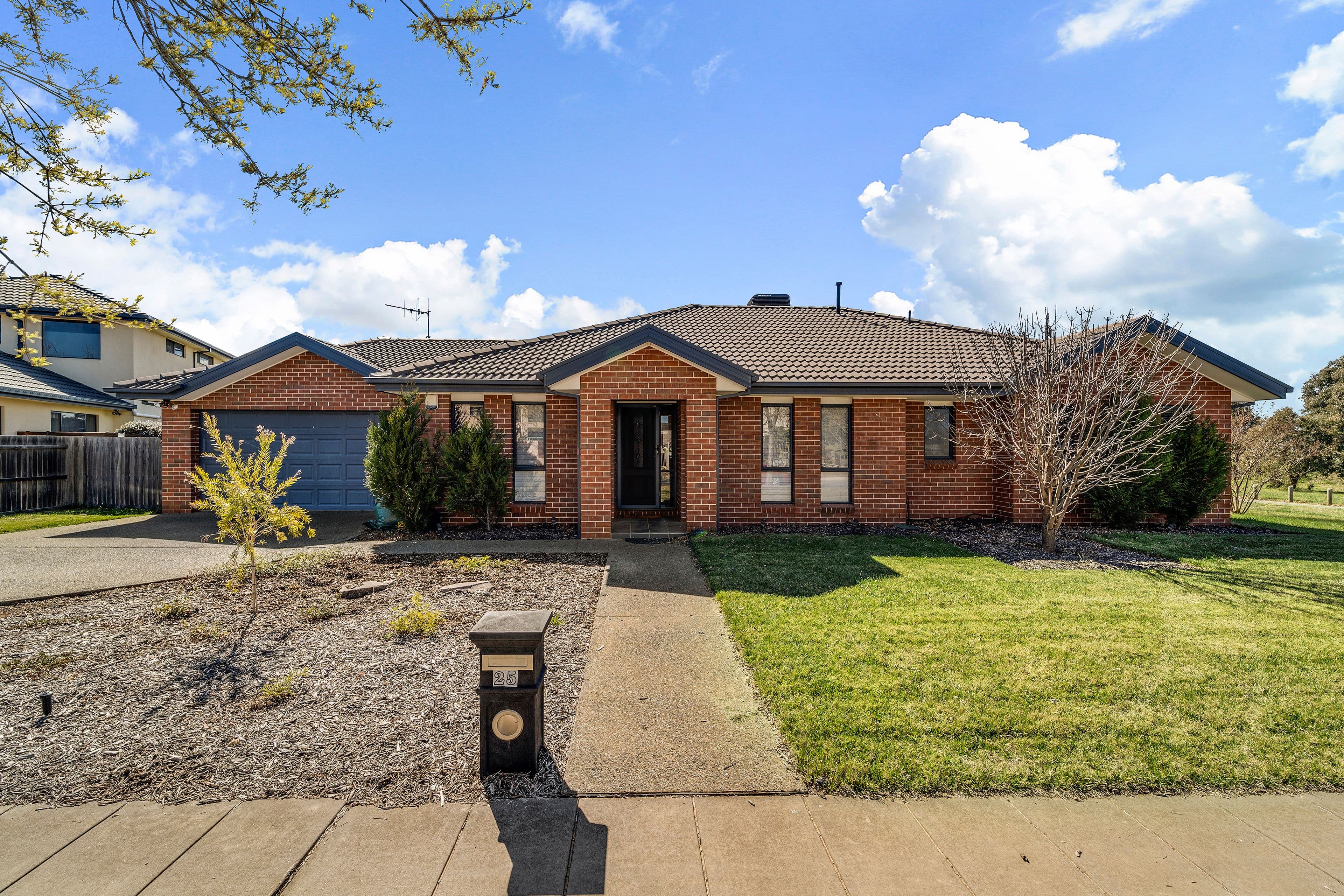 25 Wallaman Street, Harrison ACT 2914, Harrison - Image 1