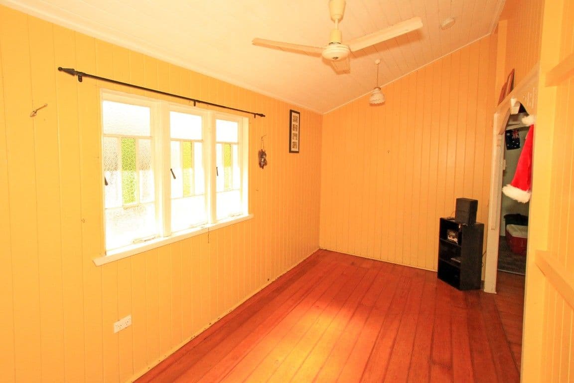 119 Derby Street, ALLENSTOWN QLD 4700, Allenstown - Thumbnail 2