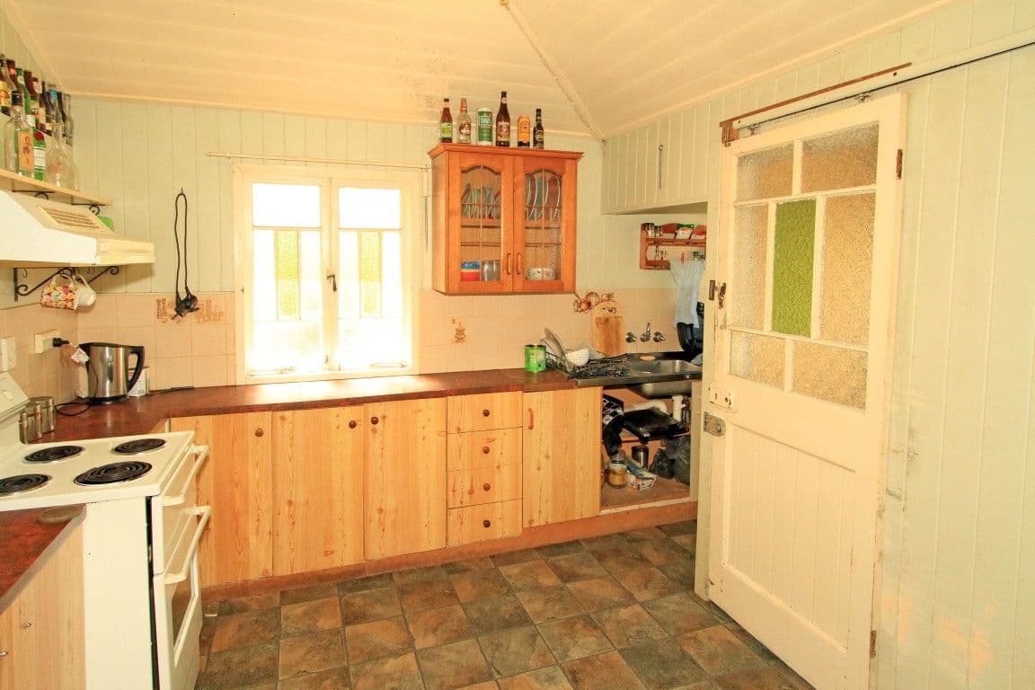 119 Derby Street, ALLENSTOWN QLD 4700, Allenstown - Thumbnail 4